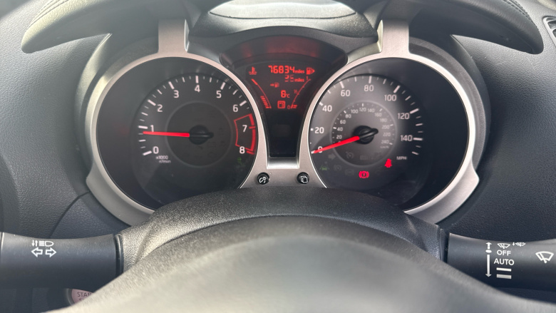 Nissan Juke 1.2 DiG-T Tekna 5dr Petrol Hatchback